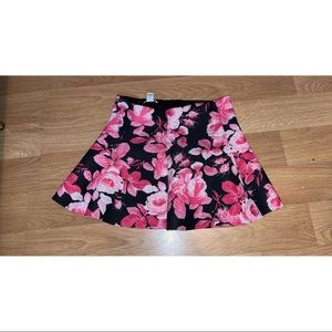 Forever 21 Floral skirt